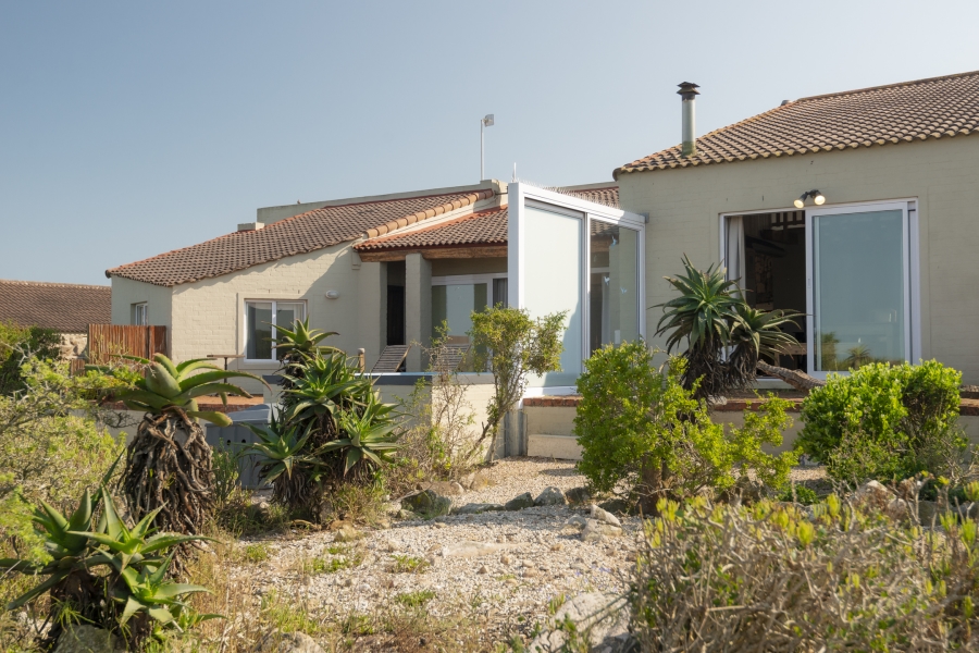 4 Bedroom Property for Sale in Myburgh Park Western Cape